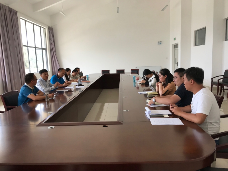 蔡书记对水利工程学院党政领导班子进行集体廉政谈话.jpg 蔡书记对水利工程学院党政领导班子进行集体廉政谈话.jpg