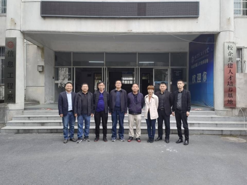 照片2.jpg 照片2.jpg