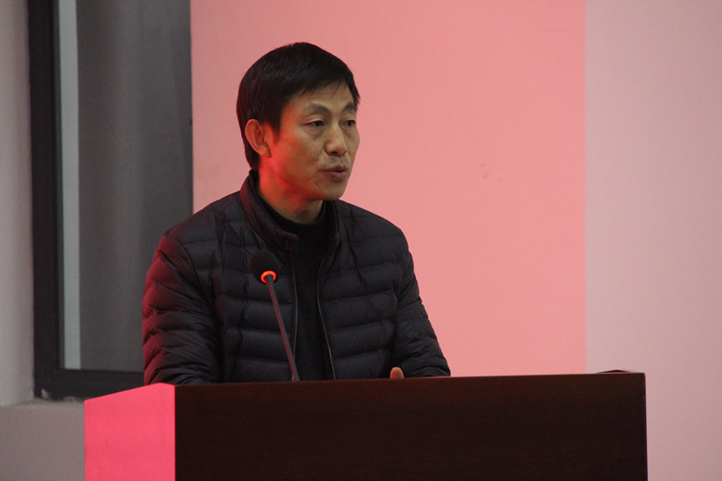教务处处长作述职述廉报告.JPG 教务处处长作述职述廉报告.JPG