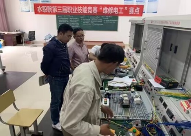 图片2.jpg 图片2.jpg