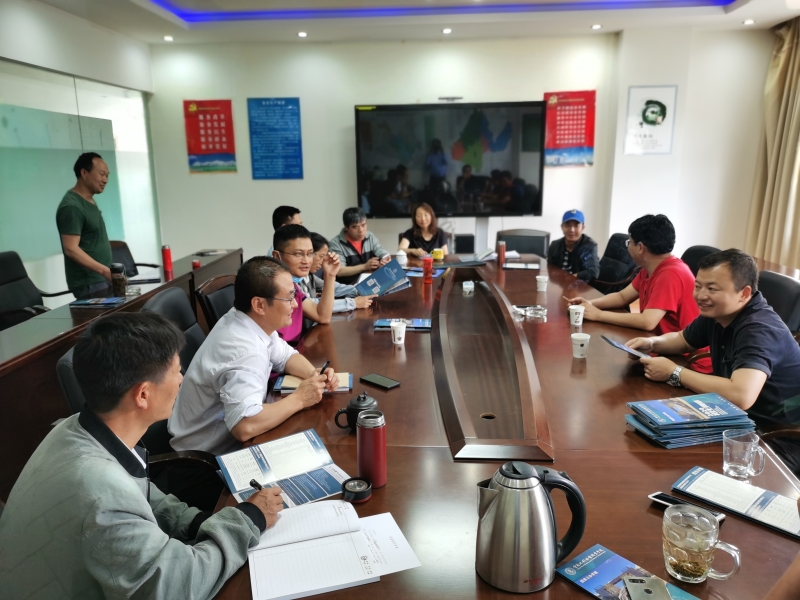 丽江市水文水资源局往届校友座谈会.jpg 丽江市水文水资源局往届校友座谈会.jpg