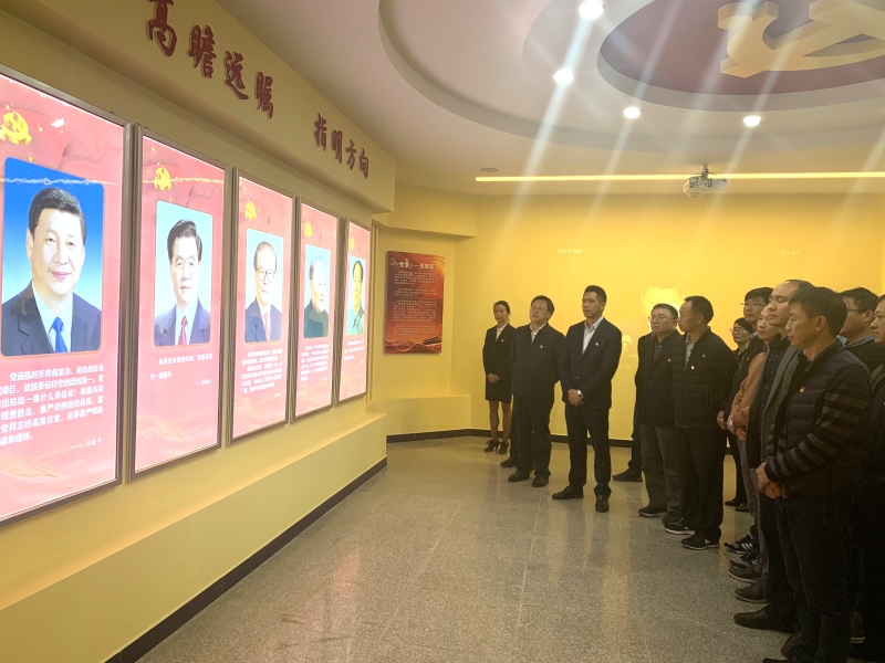 参观现场.jpg