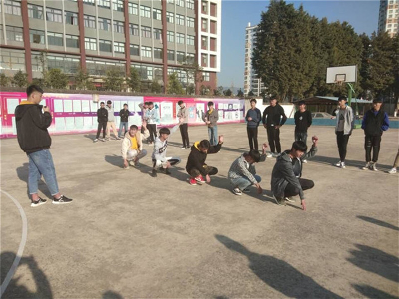 游戏“造反运动”.jpg 游戏“造反运动”.jpg
