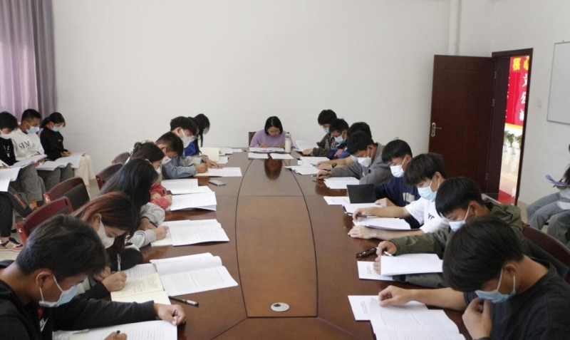 图片5.jpg 图片5.jpg