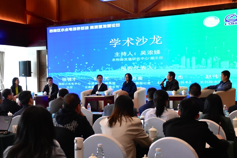 沙龙5.jpg 沙龙5.jpg
