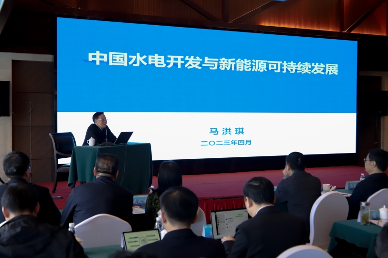 马洪琪2.jpg 马洪琪2.jpg