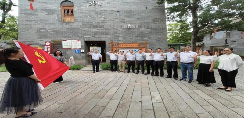 图片2.jpg 图片2.jpg