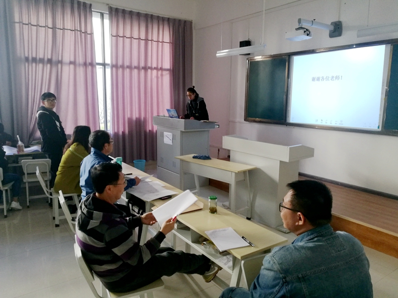 电力系答辩现场.jpg 电力系答辩现场.jpg