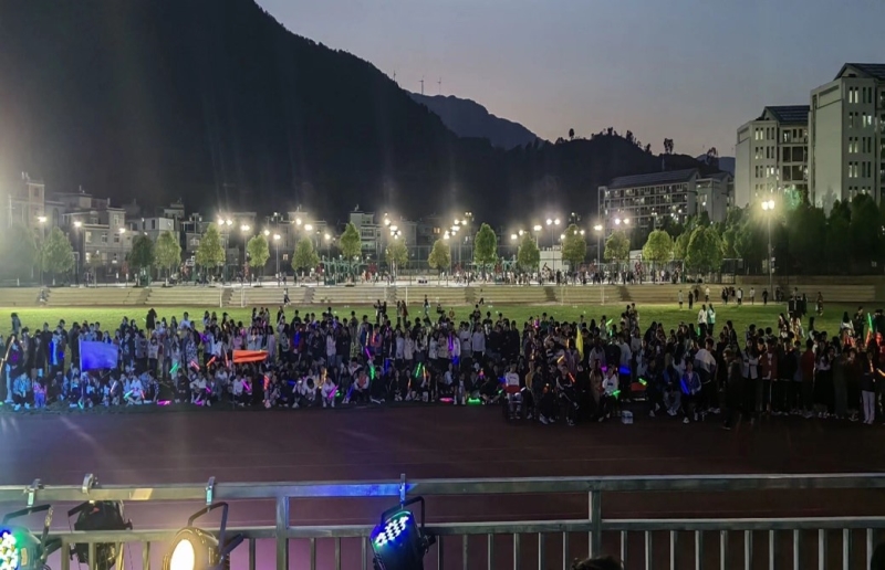 图片3.jpg 图片3.jpg